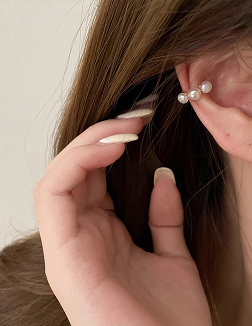 Clips De Oído Geométricos De Perlas Con Incrustaciones De Cobre