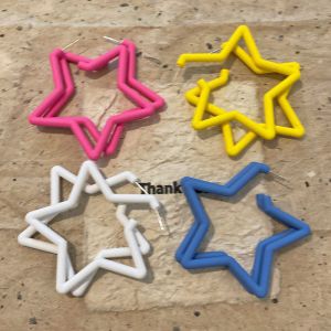Pendientes Estrella De Cinco Puntas De Plástico
