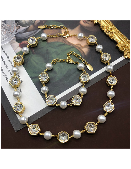 Collar De Perlas Con Diamantes Hexagonales Engastados En Aleación