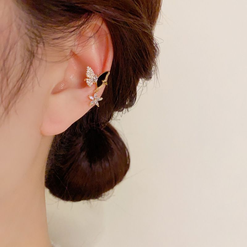 Ear Cuff Cobre Y Flor De Mariposa Con Diamantes
