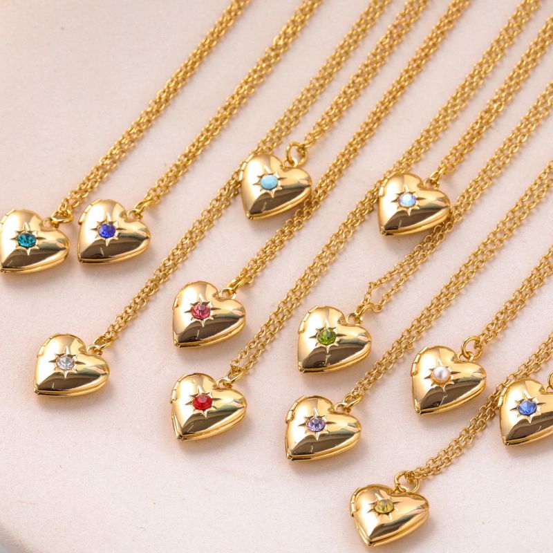 Collar Que Se Puede Abrir Con Forma De Corazón De Cobre Y Diamantes Bañados En Oro