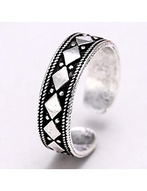Vintage Anti-silver Rhombus Shape Decorated Simple Opening Ring
